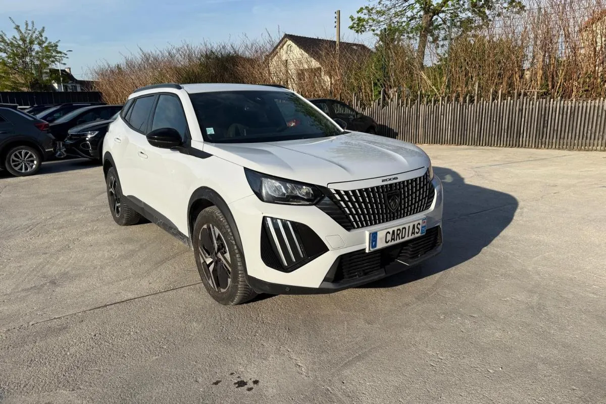 PEUGEOT 2008
