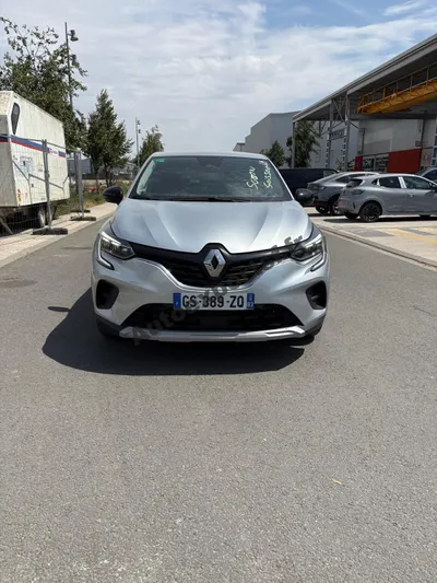 RENAULT CAPTUR