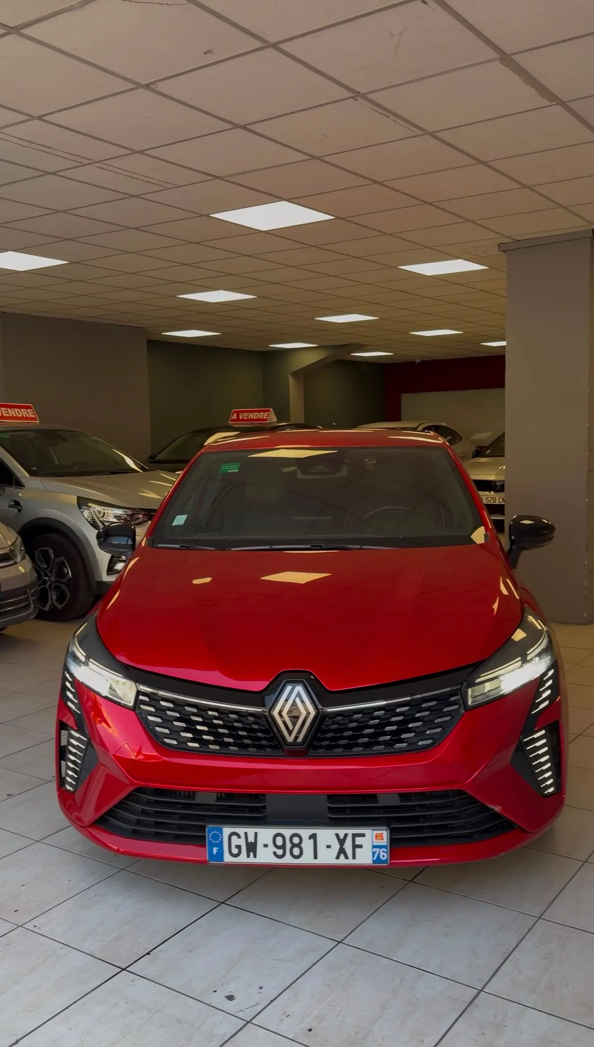 RENAULT CLIO