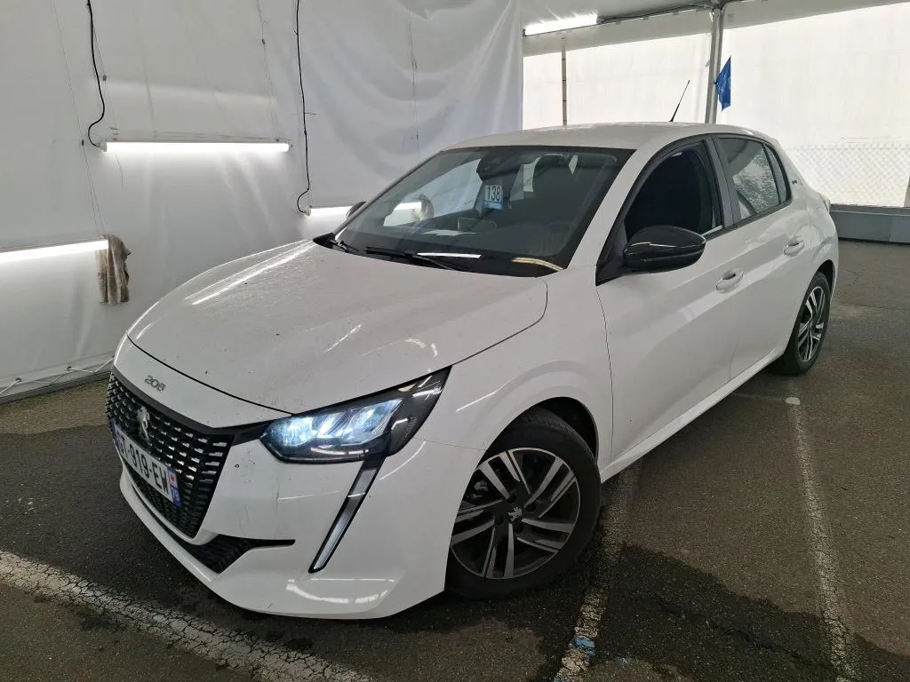 PEUGEOT 208