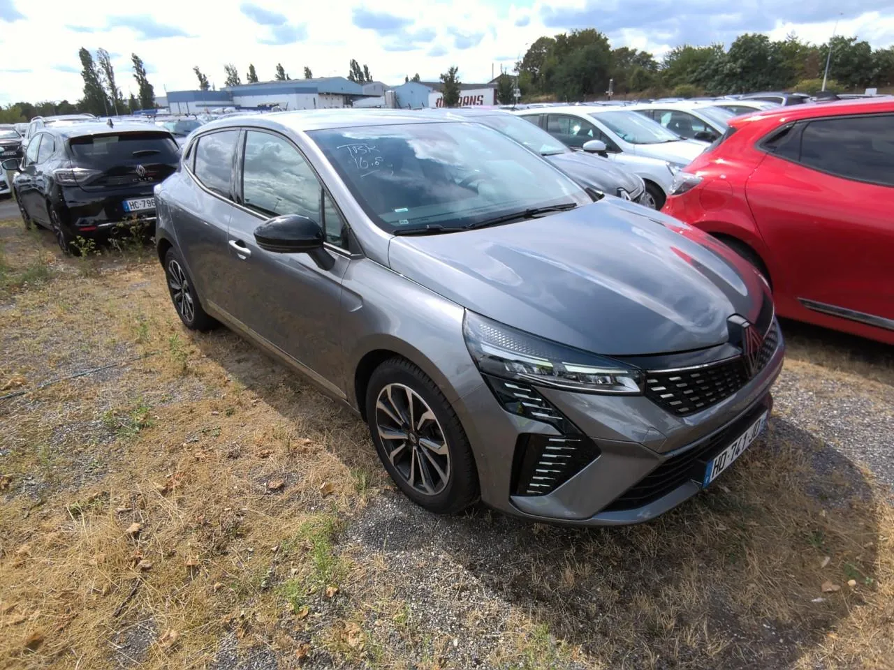 RENAULT CLIO